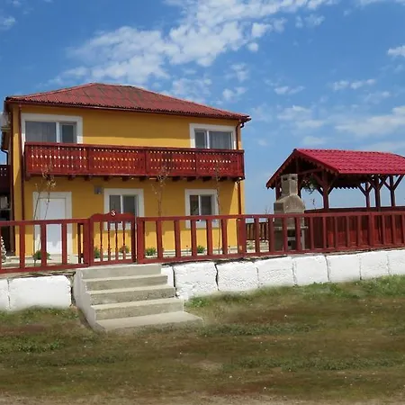 Vila Trei * Сулина